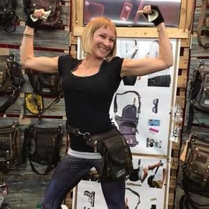 Meet your Posher, Stephanie